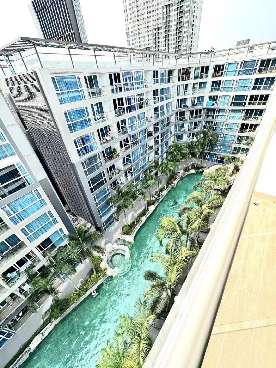 Centara Avenue Residence By Daisy Pattaya 1 Exteriör bild